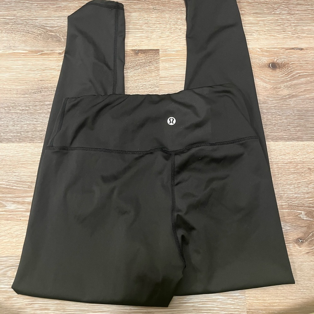 Black align lululemon leggings. Worn twice. Normal length